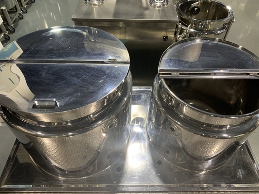 300L เครื่องสำอางเครื่องผสมสูญญากาศ Homogenizer ครีมทาหน้าเครื่องทำ