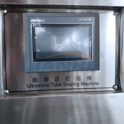 เครื่องบรรจุและปิดผนึกท่อพลาสติก PLC กันสนิมมีเสถียรภาพกึ่งอัตโนมัติ